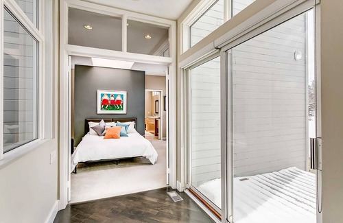 Campbellville House | Unique Getaway Property in Beautiful Campbellville Awaits