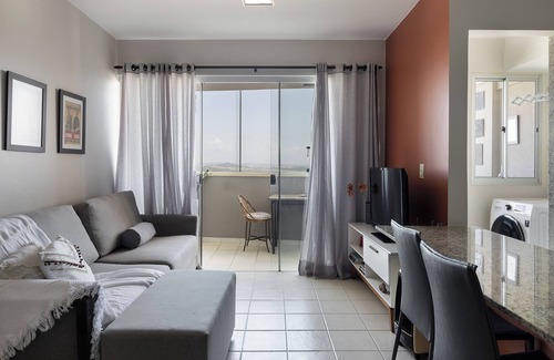 Jardim Goias Apartment | Distinctive Residence with Pool, Spa & Pet-Friendly Options