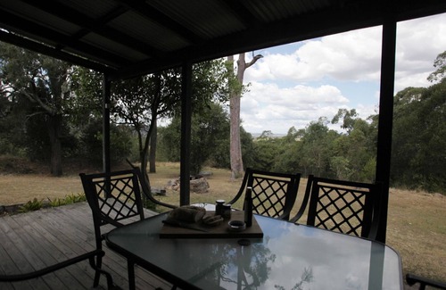 Rosebrook Cottage | Discover Unique Rockhouse: Private Jacuzzi & Nature Views