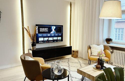 Kamppi Apartment | Unique Scandinavian Suite with Sauna - Center & Metro Access