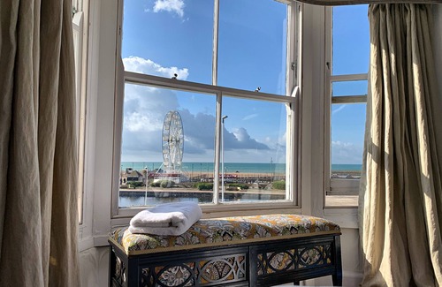 Old Town Hastings House | Unique Smugglers Cottage - Breathtaking Seaview & Location