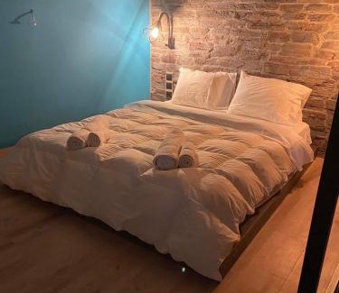 Gerakas Apartment | Discover a Unique Cave Retreat in Gerakas with Pool
