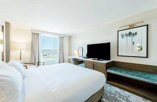 LoDo House | Unique Denver Escape: Pool Access & Pet-Friendly Comfort!