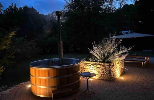 Fenin Villa | Eco-Friendly Lodge in the Scenic Swiss Jura Mountains