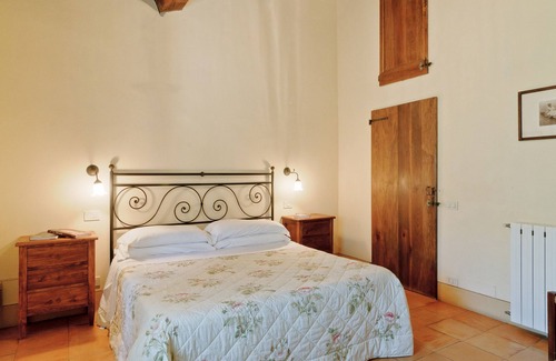 Monticchiello Other | Scenic 3-Bedroom Villa with Pool & A/C in Pienza