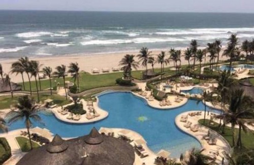 Diamante Apartment | Oceanfront Escape with Private Terrace and Beautiful Views