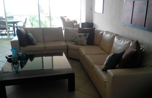 Diamante Apartment | Oceanfront Escape with Private Terrace and Beautiful Views