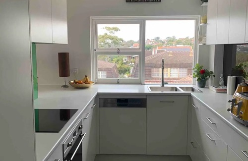 Balgowlah Apartment | Scenic Balgowlah Apartments Near Beach and Cafes