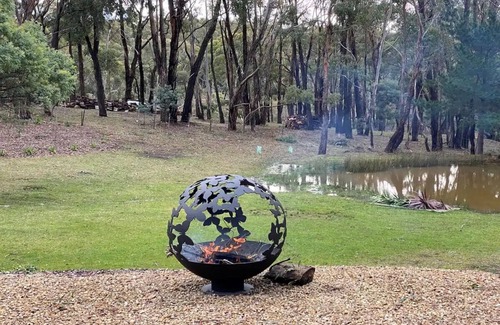Hepburn House | Discover Villa Amore: Hot Swim Spa Retreat in Daylesford