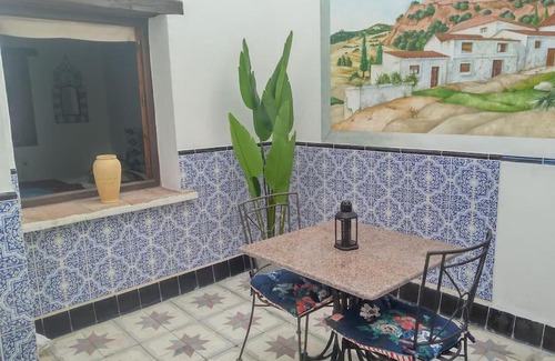 Jimena de la Frontera House | Delightful Village House with Child-Friendly Amenities