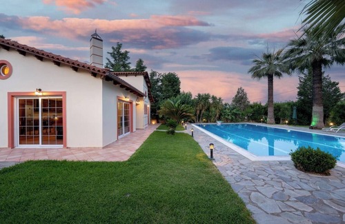 Lampiri Villa | Family-Friendly Villa with Pool in Ziria, Steps from Beach