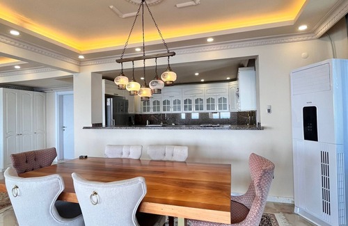 Buyukcekmece Villa | Seaside Villa Retreat: Rated 10/10 with Oceanfront Bliss