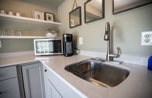 Carbondale Apartment | Experience The Old Water Dept! Near SIUC - 10/10 Rating