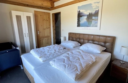 Linde Cabin | Unique Wooden Villa with Sauna and Spa in Twente