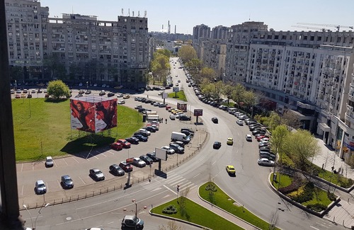 Bucharest Apartment | Comfortable Stay at Unirii Boulevard Apartment with Breakfast