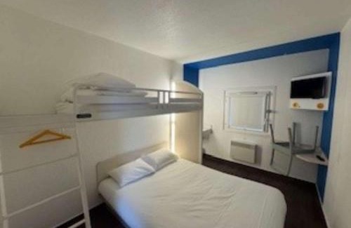 Sens Hotel | Convenient Stay at hotelF1 Sens Nord with Pet-Friendly Amenities