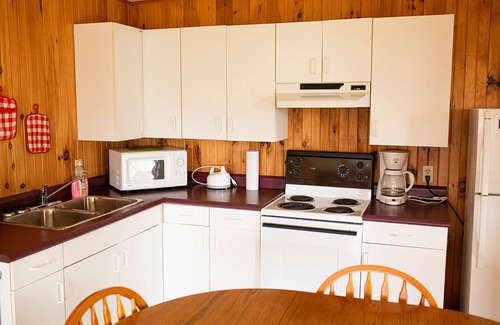 Saint Peters Bay Cottage | Bay View Duplex Cottage with Oceanfront Access & Top Rating