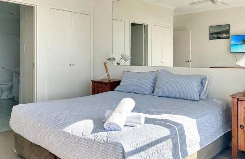 Avoca Beach Apartment | Family-Friendly Getaway at Unit 10 Avoca Palms Resort