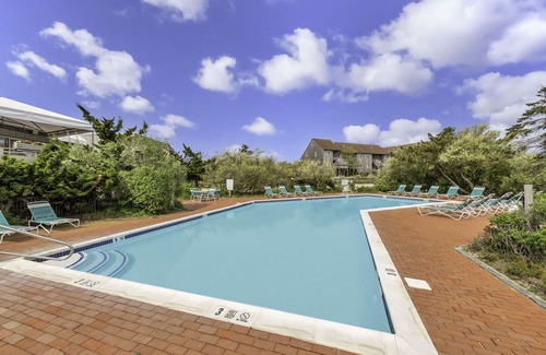 Napeague Apartment | Oceanfront Escape at Unit 1914 - Beach and Tennis Club