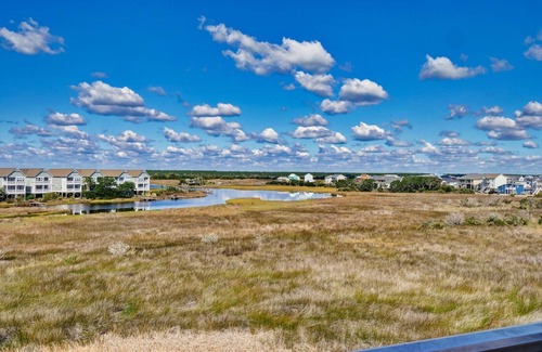 Surf City Hotel | Relaxing Oceanfront Retreat at Unit 205SD, Tiffany's Motel