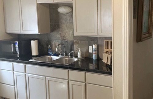 San Saba Apartment | Historic Triplex Bungalow Unit 206 - Family Friendly Stay