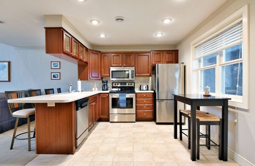 Birchwood Condo | Discover Unit 207: Family-Friendly Condo with Kitchen Access