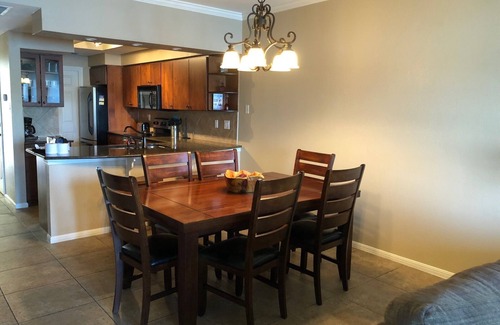 Highland Lake Estates Condo | Inviting 2 Bed Unit on Lake Travis with Panoramic Views