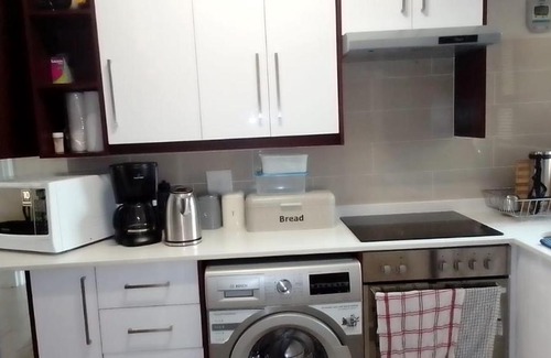 Kimberley Apartment | Family-Friendly Unit 22 at The Palms with Kitchen Access