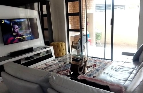 Kimberley Apartment | Family-Friendly Unit 22 at The Palms with Kitchen Access