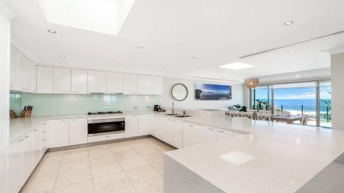 Terrigal House | Premier Ocean View Unit 26 - Family-Friendly Escape