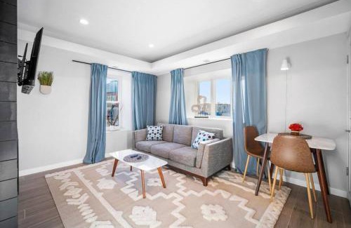 Atlantic City Apartment | Elegant King Bed Unit at Stockton College - Family Friendly