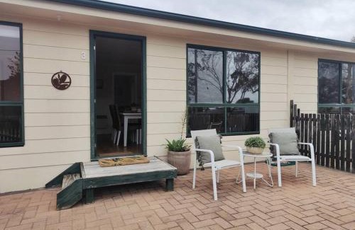 Bicheno House | Explore Unit 3 Little Banksia - Ideal Base for Families