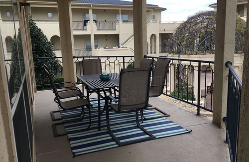 Highland Lake Estates Condo | Ideal 1 Bedroom Villa with Lake View at Island Resort