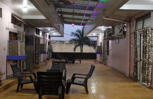 Jabalpur House | Unit 7: Immaculate Rooms for Your Ideal Getaway