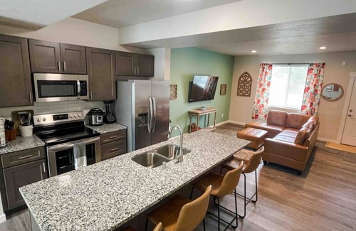 Spokane Apartment | Central 3/2 Retreat with Private Yard & EV Charger
