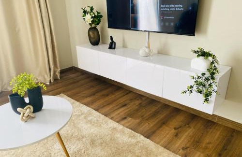 Gaborone Apartment | Family-Friendly Stay at Motswedi Place, Rated 9/10