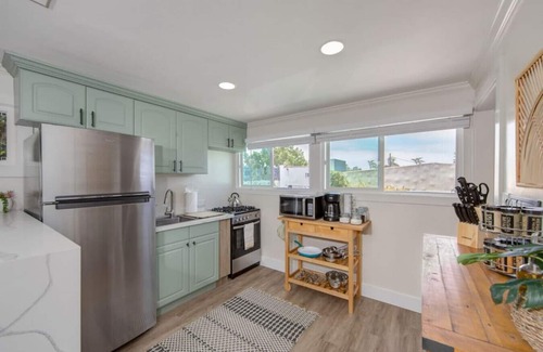Coronado Apartment | Beachside Retreat: Surf Shack Studio near Coronado Beach