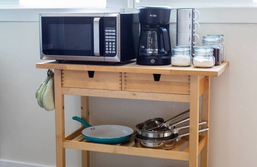 Coronado Apartment | Beachside Retreat: Surf Shack Studio near Coronado Beach