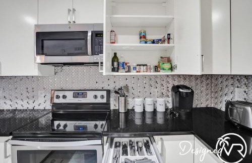 Deerfield Beach House | Discover Unit E SeaI: Private House near Deerfield Beach