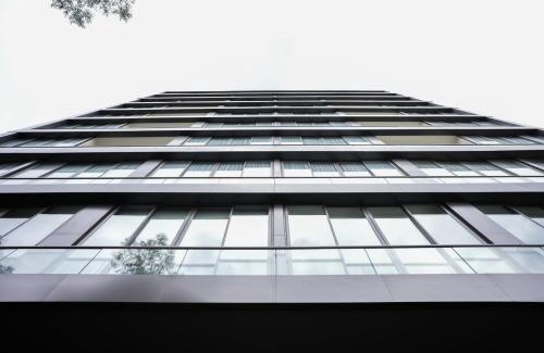 Bourj Hammoud Apartment | Accessible Comfort at Unit For Living - 4-Star Retreat