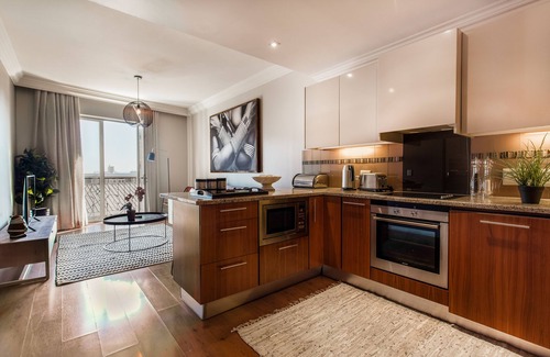 Green Point Hotel | Experience Unit Number 620 at Cape Royale Apartments