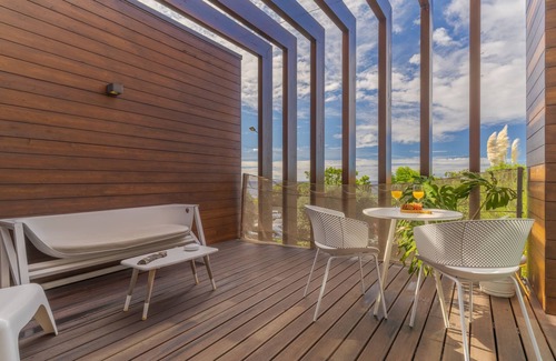 Jardim do Mar Villa | Seaside Retreat: Pool Access & Ocean Views in Village Hub