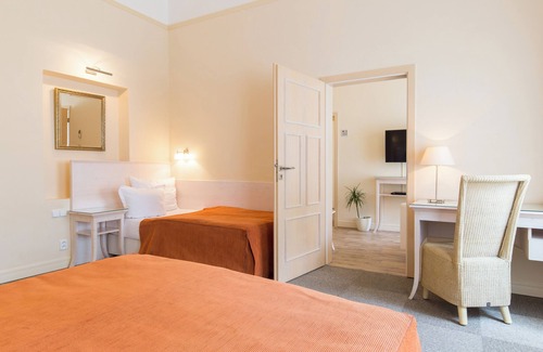 Stare Mesto Hotel | Exceptional Unitas Hotel: 4-Star Stay with Breakfast & More