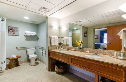 Unity Village Hotel | Unity Hotel & Conference Center: Guest Rated 9.6, Family-Friendly