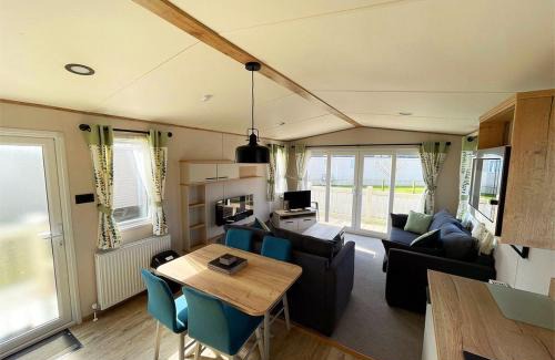 Mappleton Resort | Family-Friendly Escape at Skirlington with Pool Access