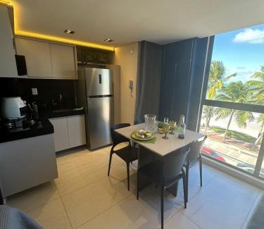 Portal do Sol Apartment | Family-Friendly Unity Suites with Oceanfront Pool Access