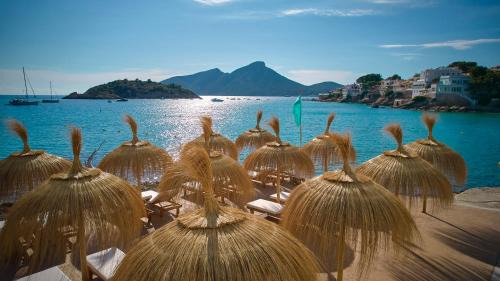 Sant Elm House | Charming Universal Aquamarin Beach Houses with Ocean Views