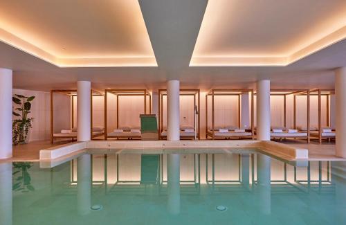 Colonia Sant Jordi Hotel | Elegant Stays at Universal Grand León & Spa with Ocean Views