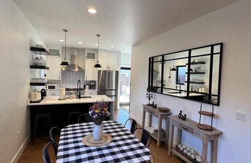 University District House | Top-Rated University Area Getaway with Family-Friendly Perks