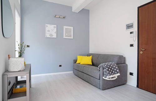 San Donato-San Vitale Apartment | Convenient University of Bologna & Porta San Donato Stay